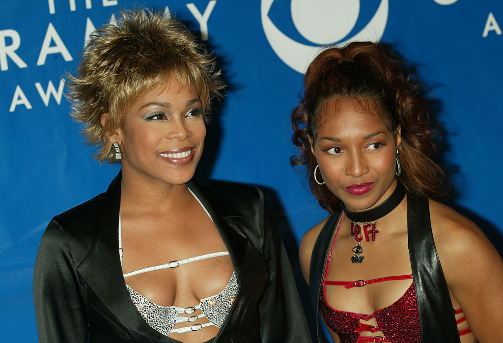 NEW YORK - FEBRUARY 23: Singers T-Boz and Chilli of TLC attend the 45th Annual Grammy Awards at Madison Square Garden on February 23, 2003 in New York City. 