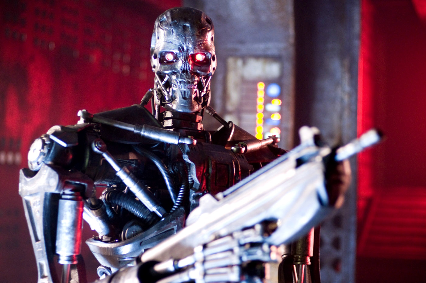TERMINATOR SALVATION image of robot